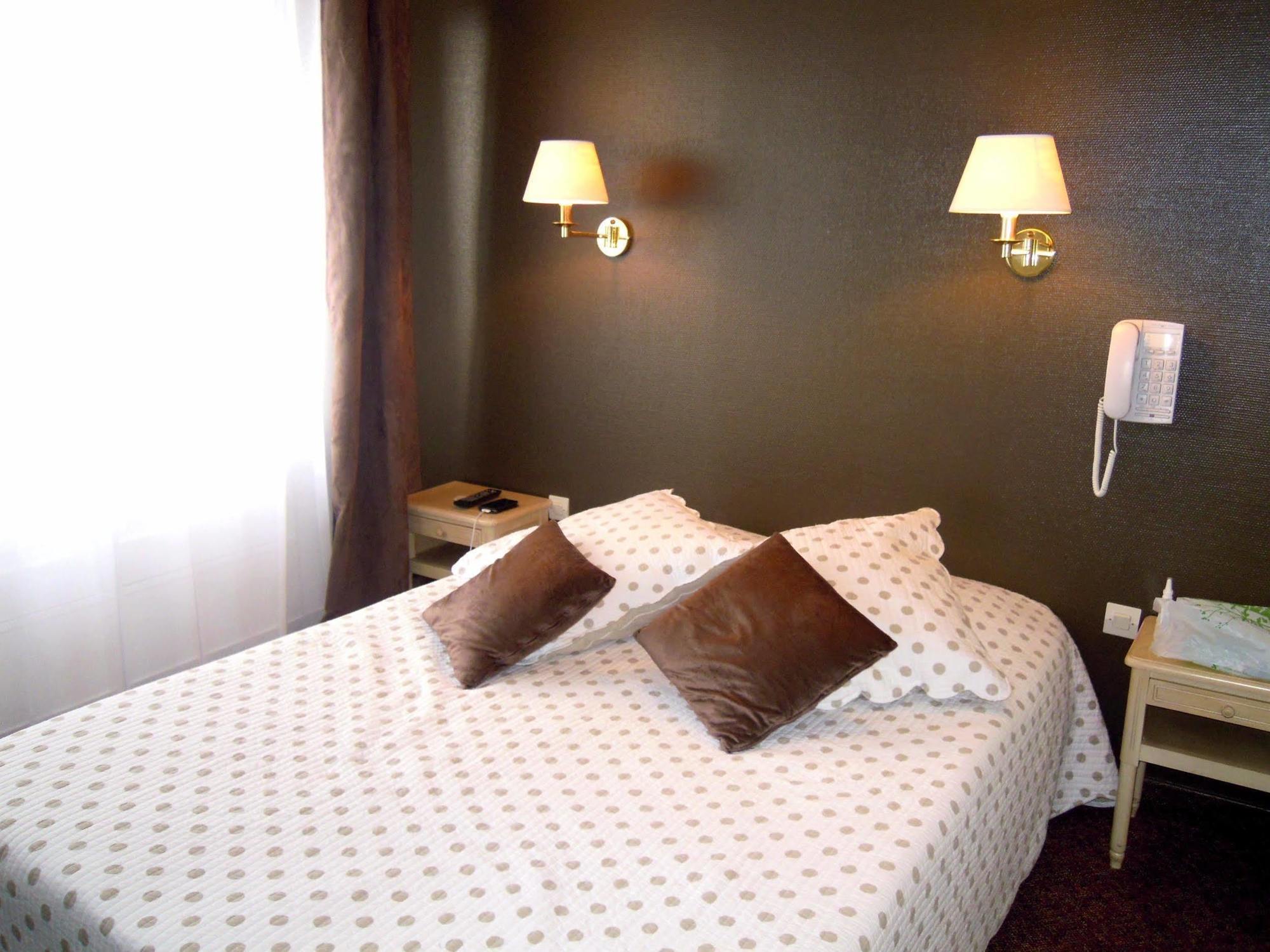 Hotel De Paris Courseulles-sur-Mer Ngoại thất bức ảnh