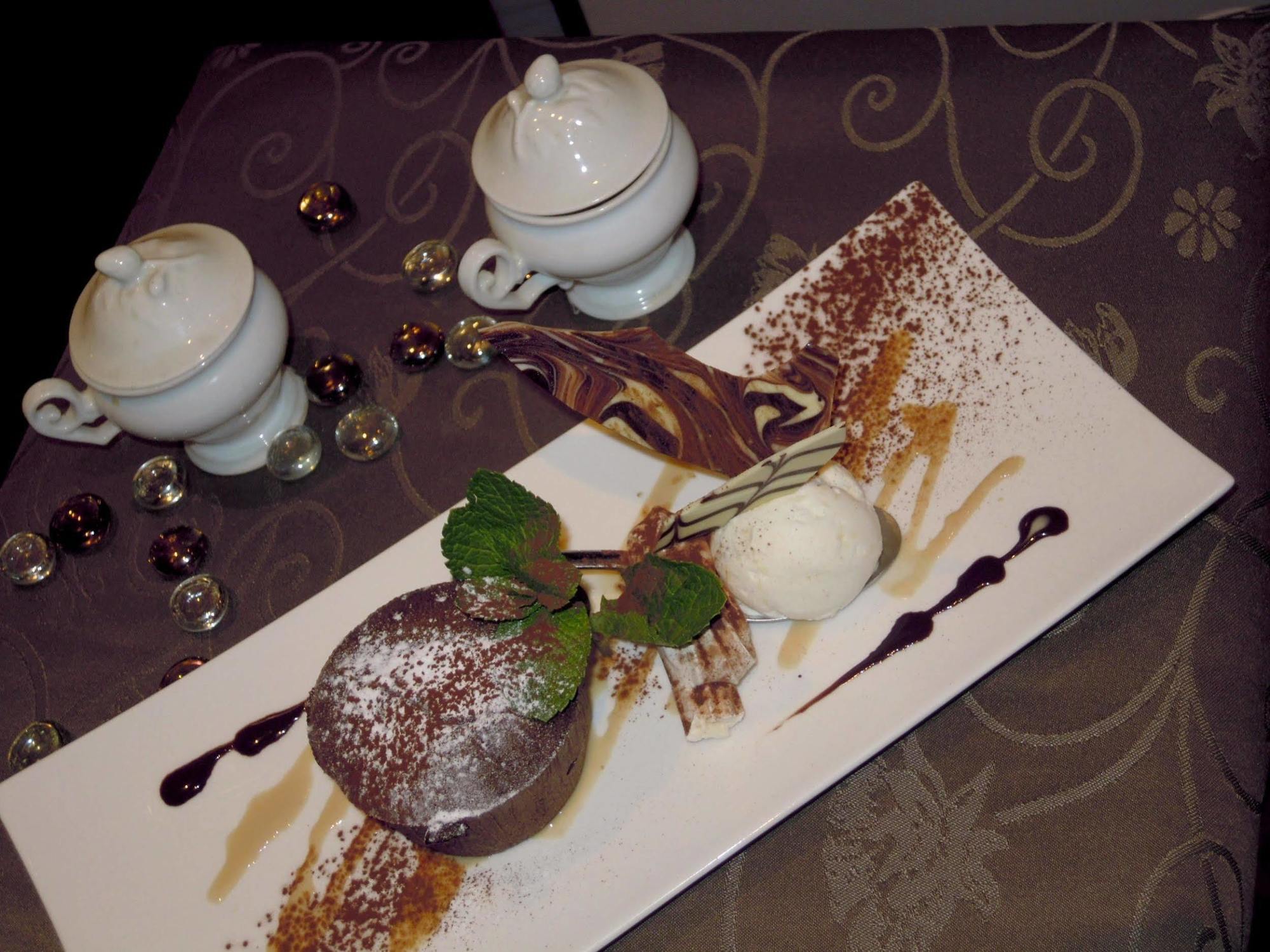 Hotel De Paris Courseulles-sur-Mer Ngoại thất bức ảnh